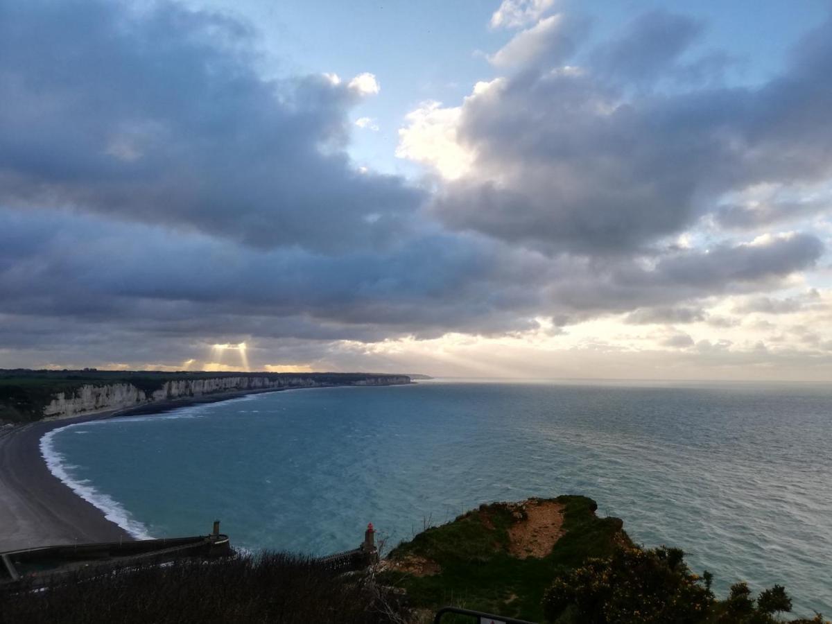L Echappee Belle En Normandie, Au Coeur Historique De Fécamp Exterior foto