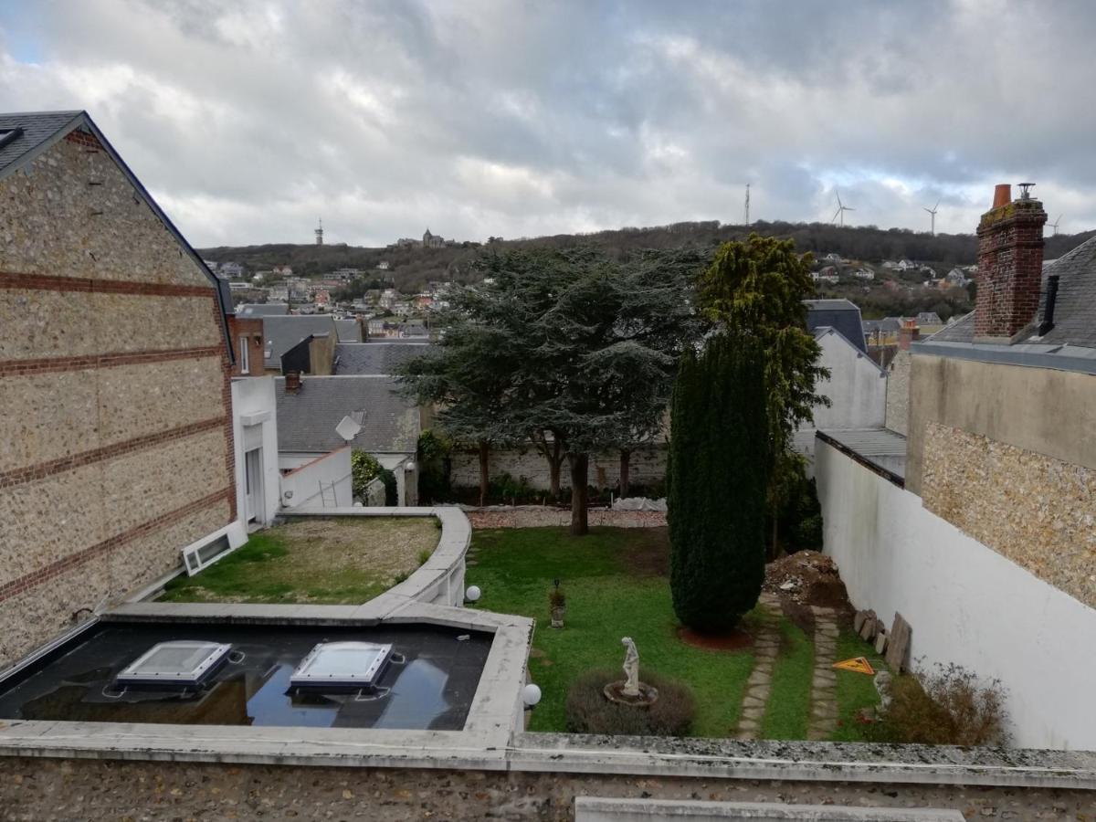 L Echappee Belle En Normandie, Au Coeur Historique De Fécamp Exterior foto